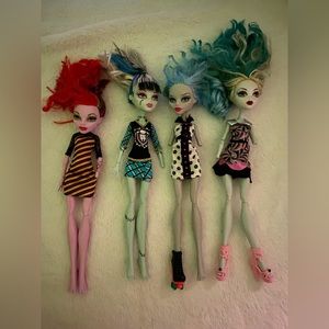 monster high - set of 4 dolls